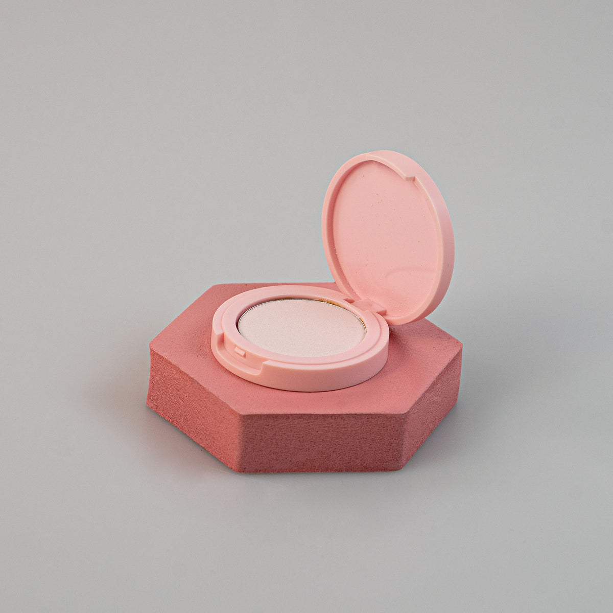 Highlighter illuminante in polvere Miniso Make Up Beauty Pink Cube