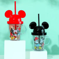 Borracce assortite rosse e nere con cannuccia di Mickey Mouse della collezione Disney