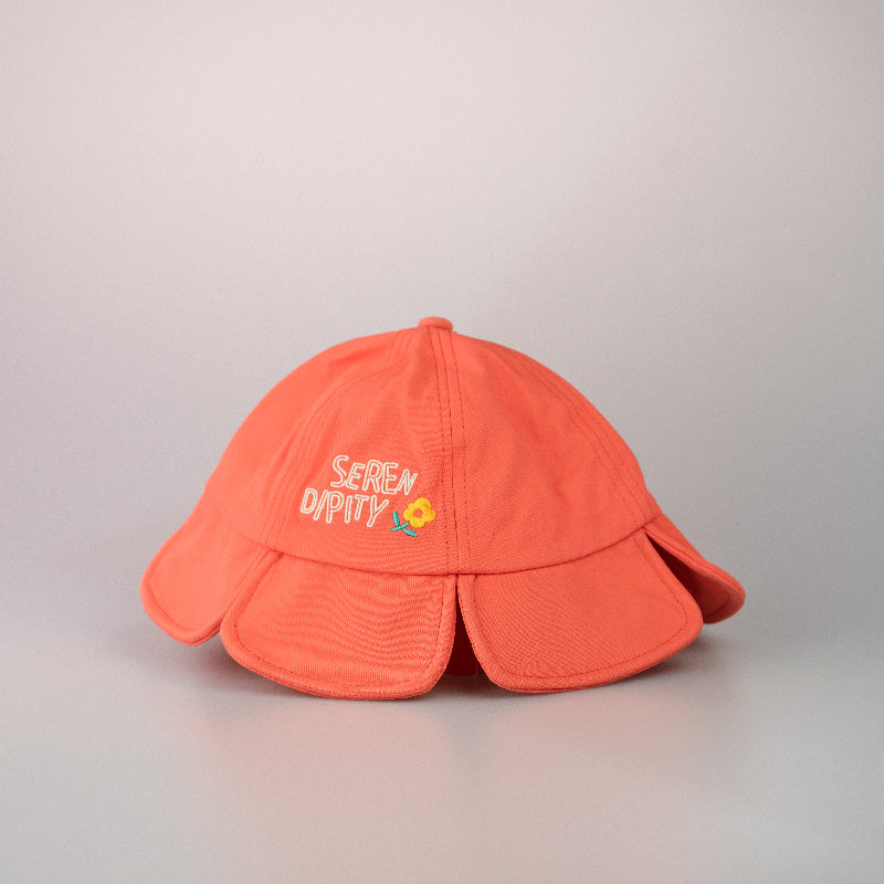 Cappellino bucket hat Serendipity  a forma di girasole per bambini color corallo